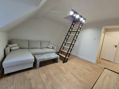 3 pokojowe, dwupoziomowe mieszkanie z ogrodem