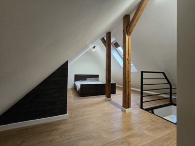 3 pokojowe, dwupoziomowe mieszkanie z ogrodem