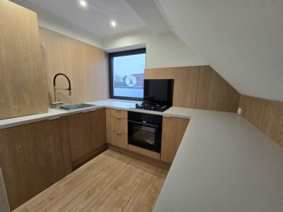 3 pokojowe, dwupoziomowe mieszkanie z ogrodem